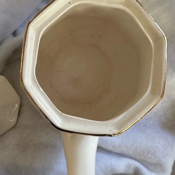 Vintage Christmas Tea Pot Set of 2 - Picture 9 of 11